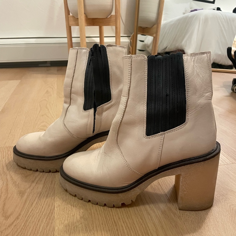 Free People James Chelsea Boot-Ivory - Picture 3 of 6